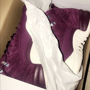 Air Jordan Retro 12s BG (worn once ) in Gr8t Cond!